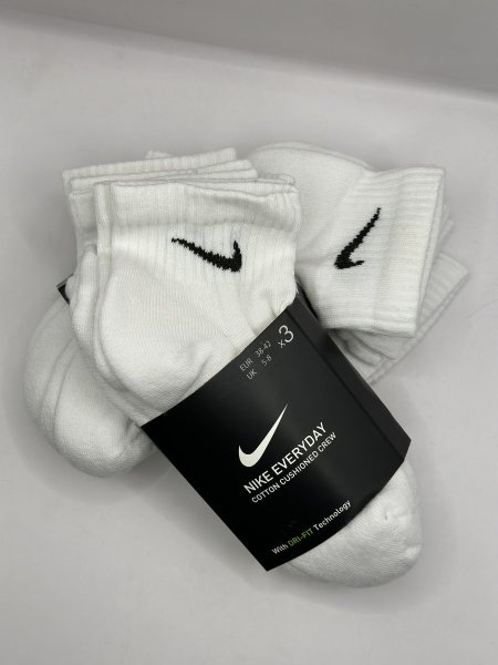 3 nike socks