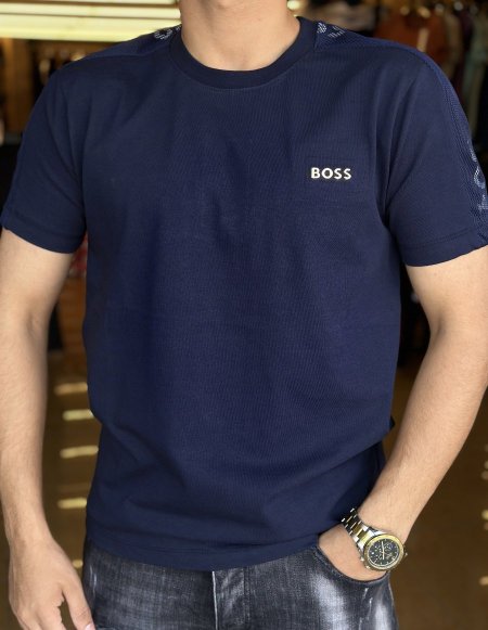 BOSS t-shirt